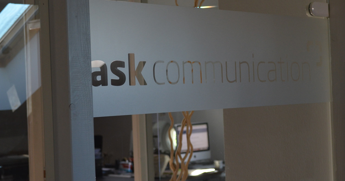 (c) Task-communication.com